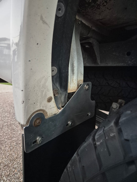 N60 Hilux tub mudflap Brackets
