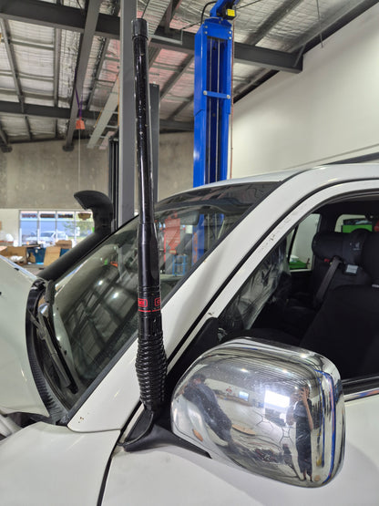 100/105 Series LandCruiser Mirror Antenna Mount