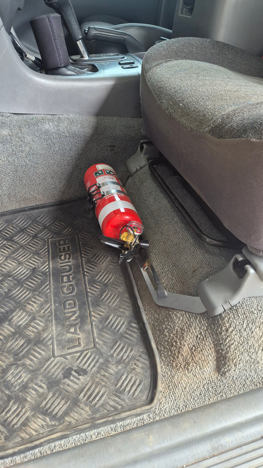 100/105 Series LandCruiser Fire Extinguisher Bracket