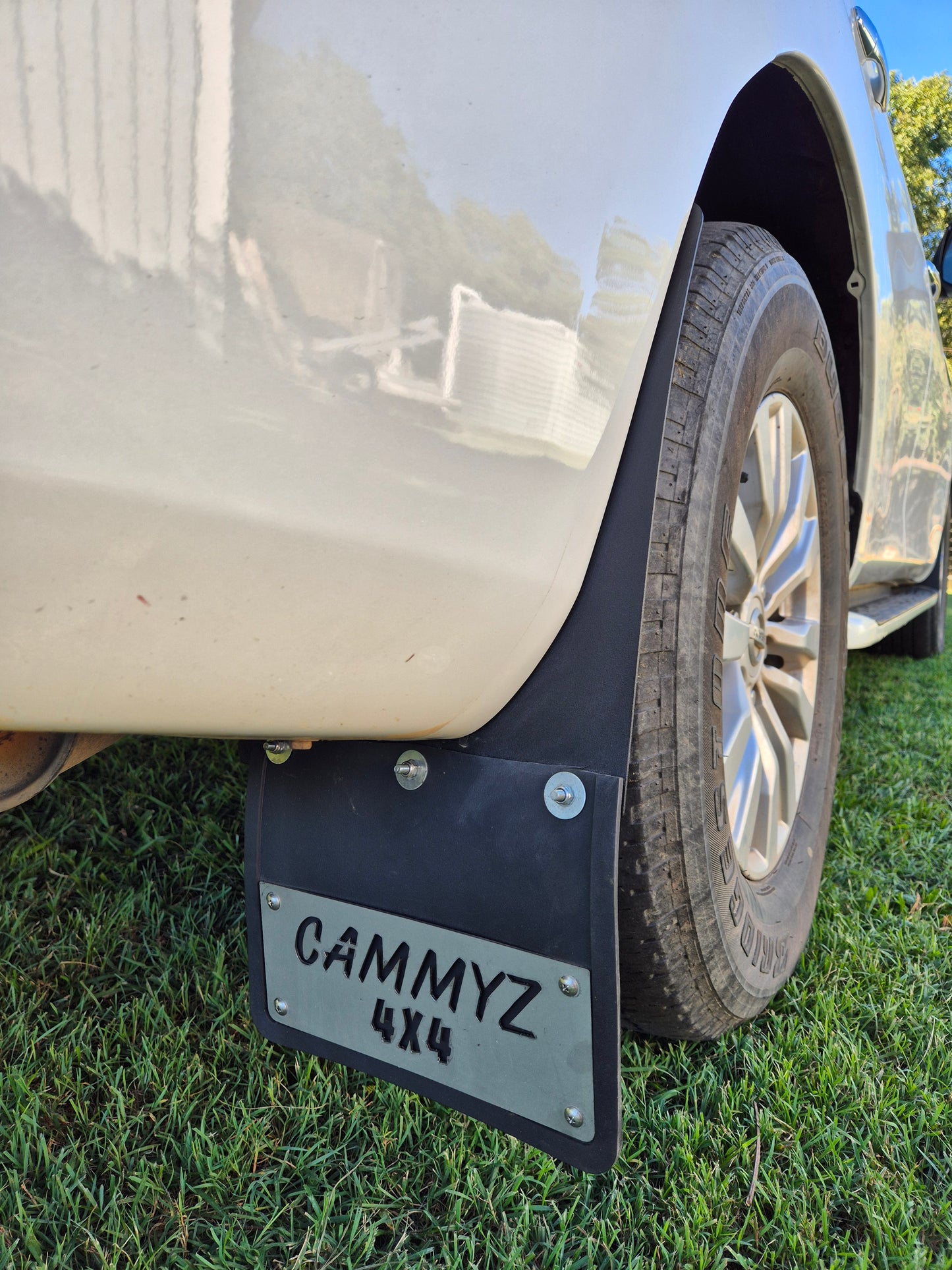Y62 Patrol Rear Mudflap Brackets